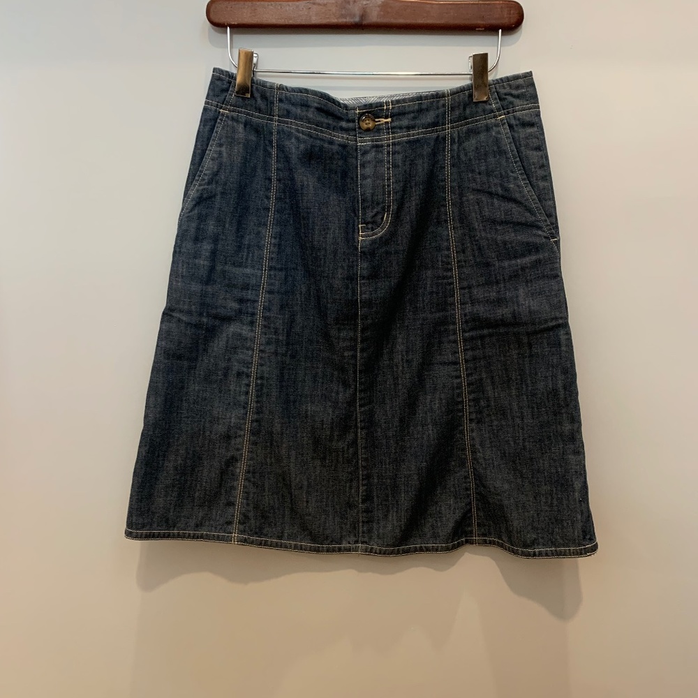 Eddie Bauer Especially Dyed Jean Skirt size 6